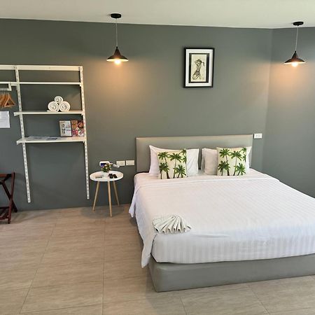 Phuket Muay Thai Hotel Rawai Beach Экстерьер фото